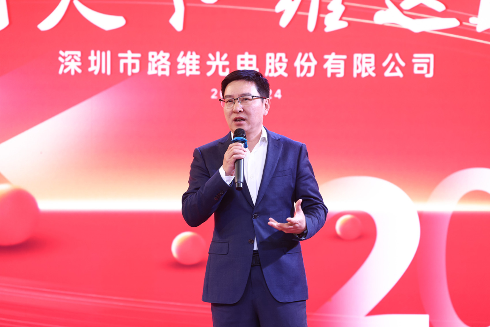 图片关键词
