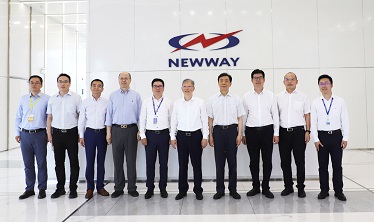 国投集团董事长、党组书记付刚峰调研JN江南体育
光电